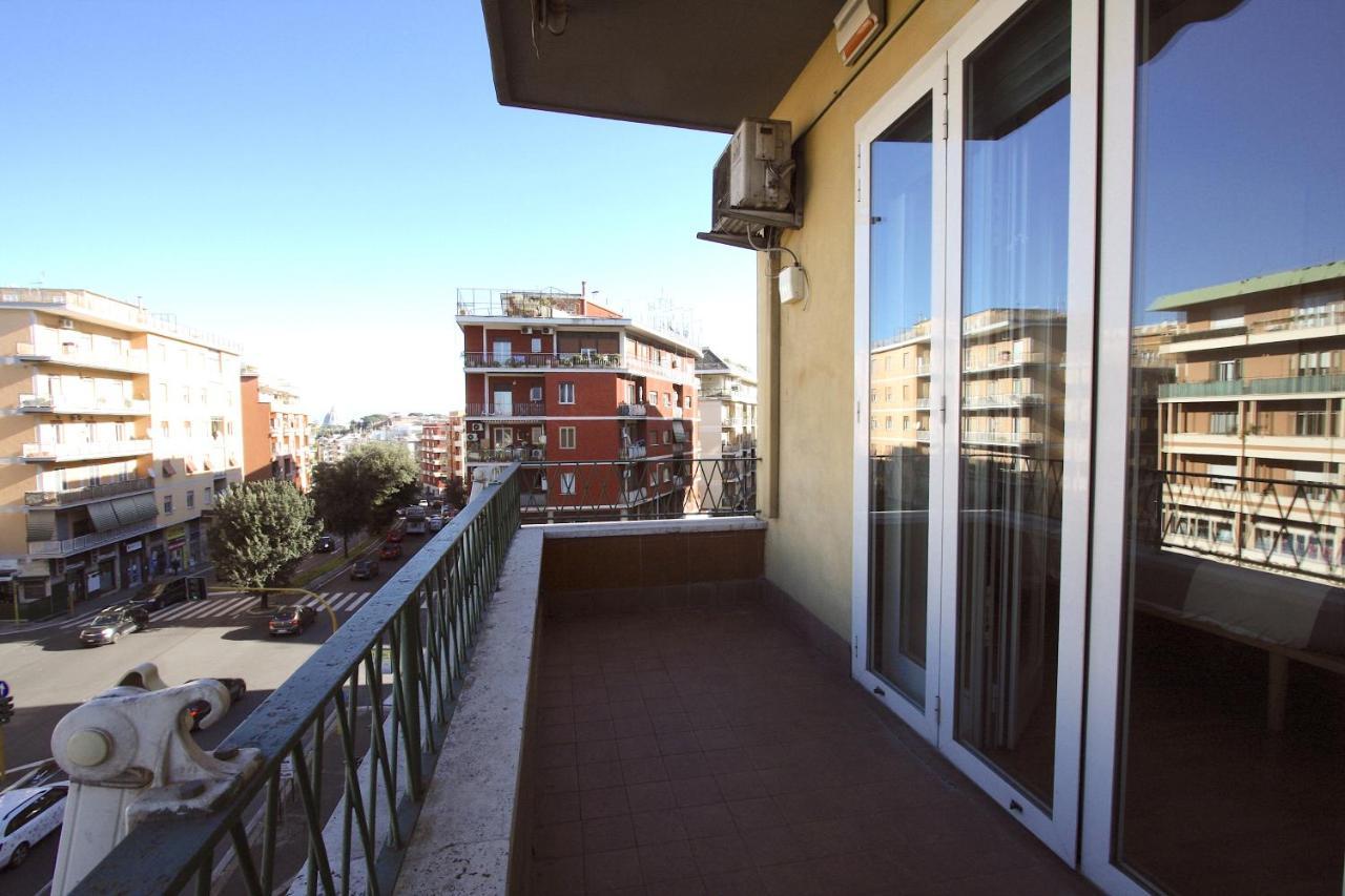 Residenza Aletheia - 2Br With Saint Peter'S View Appartement Rome Buitenkant foto